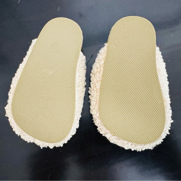 Carters Cozy Cream Baby Shoes 3-6m - Picture 5 of 5